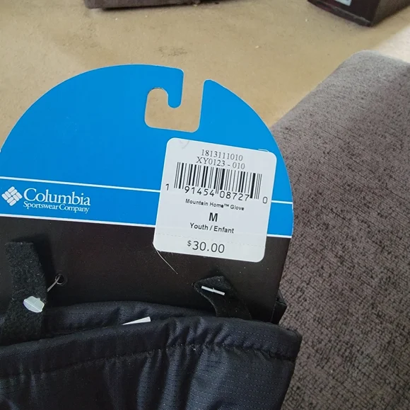 Youth Medium Columbia brand winter gloves brand new black - Picture 3 of 3